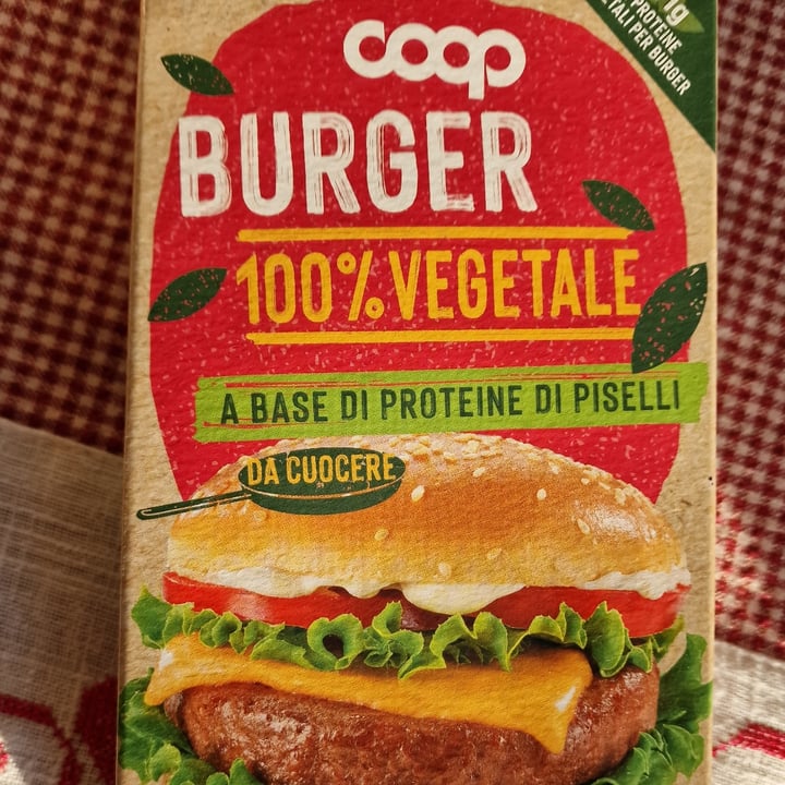 photo of Coop burger 100%vegetale shared by @saraago96 on  28 May 2023 - review