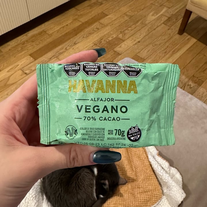 photo of Havanna Alfajor Vegano shared by @juliaarena on  23 Jun 2023 - review