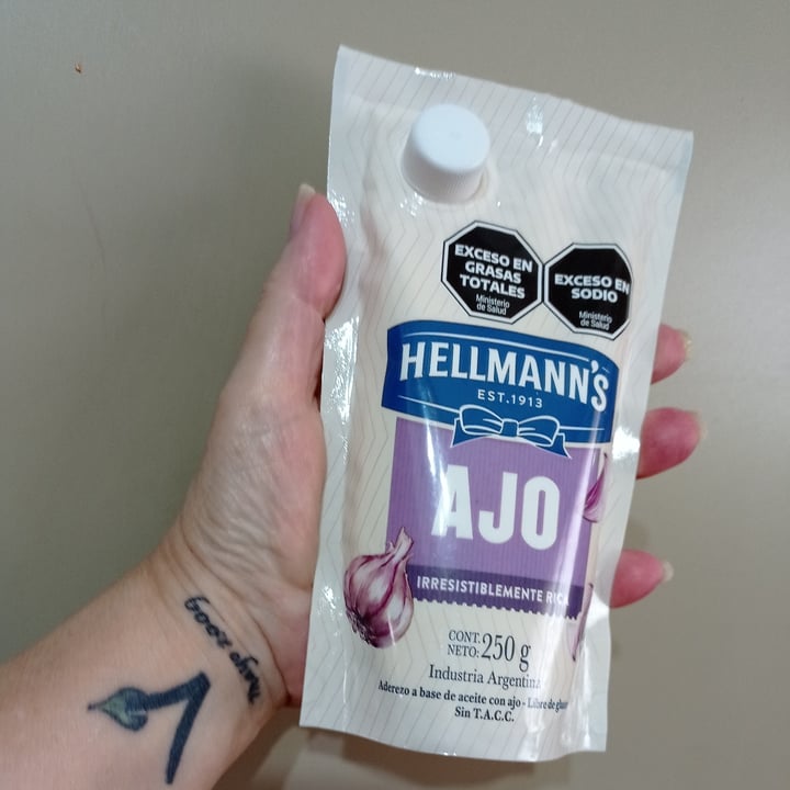 photo of Hellmann’s Mayonesa de AJO shared by @amaranta1963 on  04 Apr 2023 - review