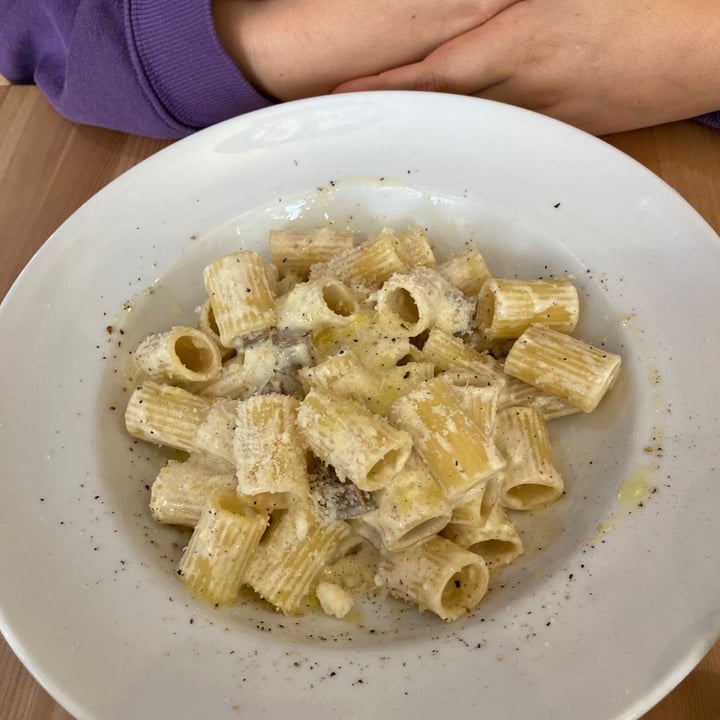 photo of Sora Lella Vegan Roman Restaurant Paccheri alla Carbonara shared by @elixy90 on  29 Jul 2023 - review