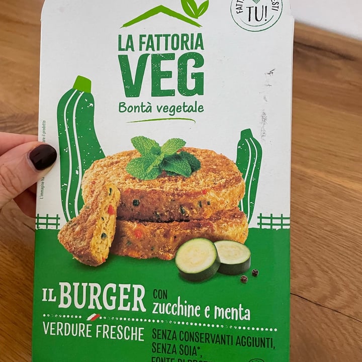 photo of la fattoria veg burger zucchine e menta shared by @martifabri on  31 Jul 2023 - review