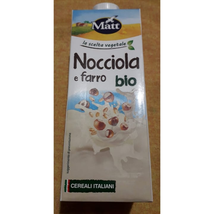 photo of Matt Bevanda vegetale nocciola e farro shared by @luciadabramo on  27 Feb 2023 - review
