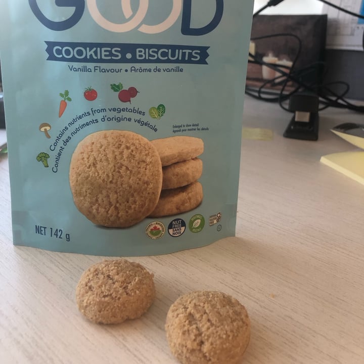 photo of Made Good Vanilla flavour cookies shared by @lindsaymcmindsay on  12 May 2023 - review