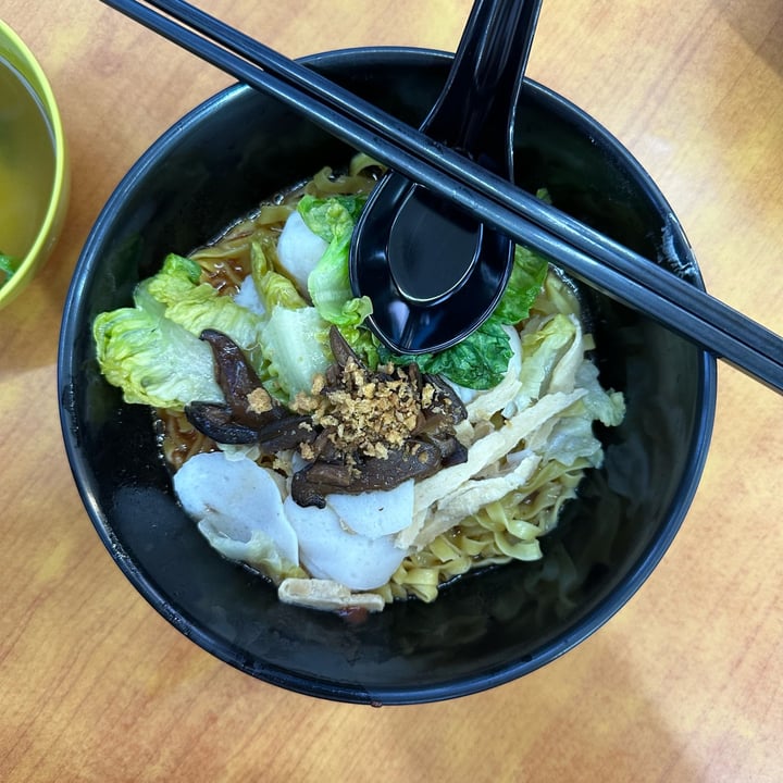 photo of Xian Long Vegetarian Stall 仙隆素食 Fishball noodles shared by @dafnelately on  14 Apr 2023 - review
