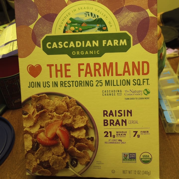 photo of Cascadian Farm The Farmland Raisin Bran shared by @edav334 on  06 May 2023 - review