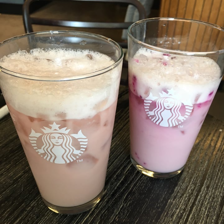 photo of Starbucks Pink coconut refresha shared by @mariamarie on  23 Mar 2023 - review