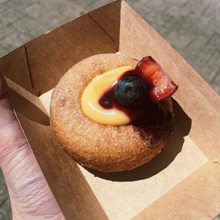 photo of G-Free Donuts custurd and fruit donut shared by @gaylenerva on  29 Mar 2023 - review
