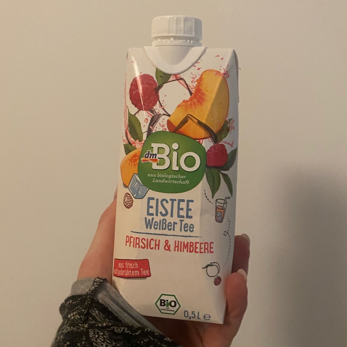 Eistee Weißer Tee Pfirsich und Himbeere from dmBio - Vegan Product ...