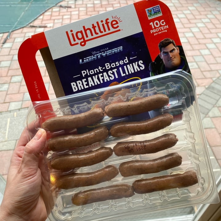 photo of Lightlife Plant Based Breakfast Links Sausage shared by @catniponly on  26 Feb 2023 - review