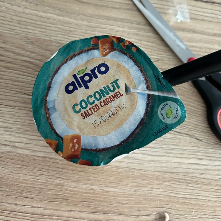 photo of Alpro absolut coconut salted caramel shared by @francesca89 on  07 May 2023 - review