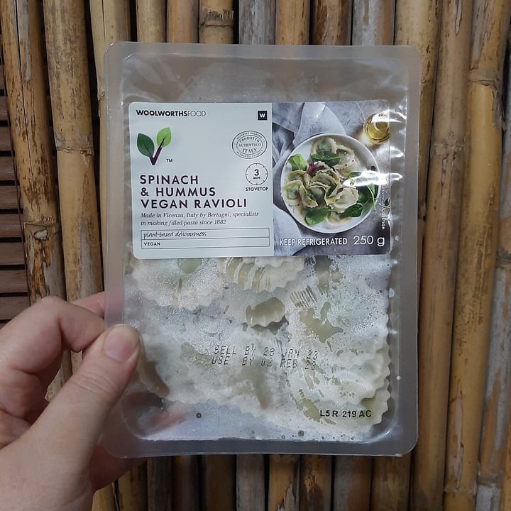 photo of Woolworths Food Spinach & Hummus Vegan Ravioli shared by @alexmassey on  10 May 2023 - review