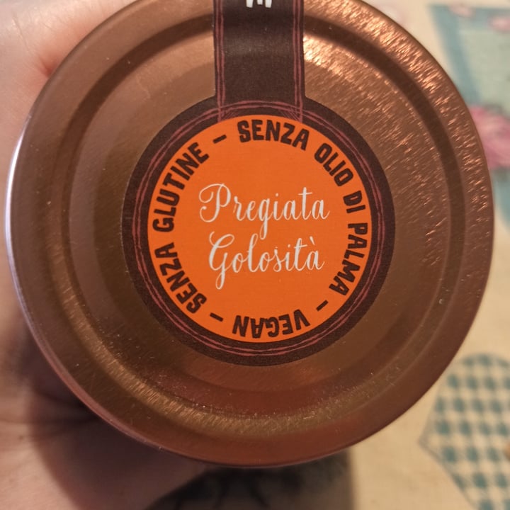 photo of Altro mercato crema gianduia shared by @b3tty on  28 May 2023 - review