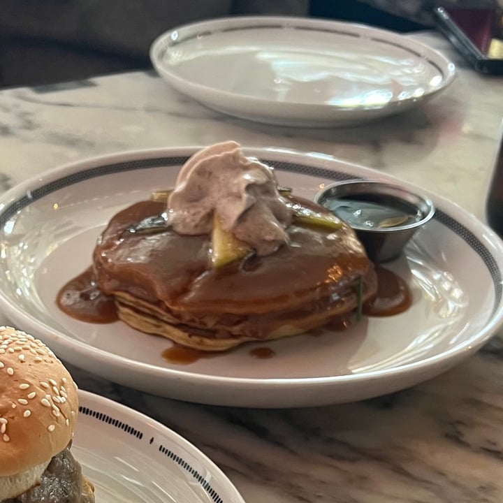 photo of KINDRED apple pancakes shared by @aubreyj27 on  20 Feb 2023 - review