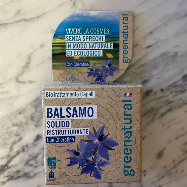 photo of Greenatural Balsamo Solido Ristrutturante shared by @alessia37646 on  25 Feb 2023 - review