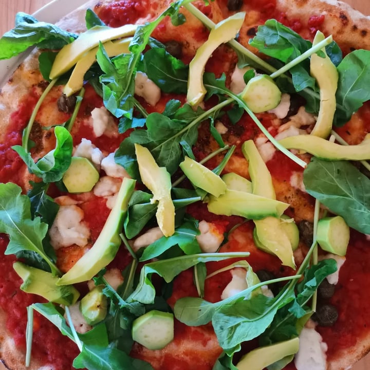 photo of Massimo's Tre pizza shared by @sarahwouters1 on  11 Feb 2023 - review
