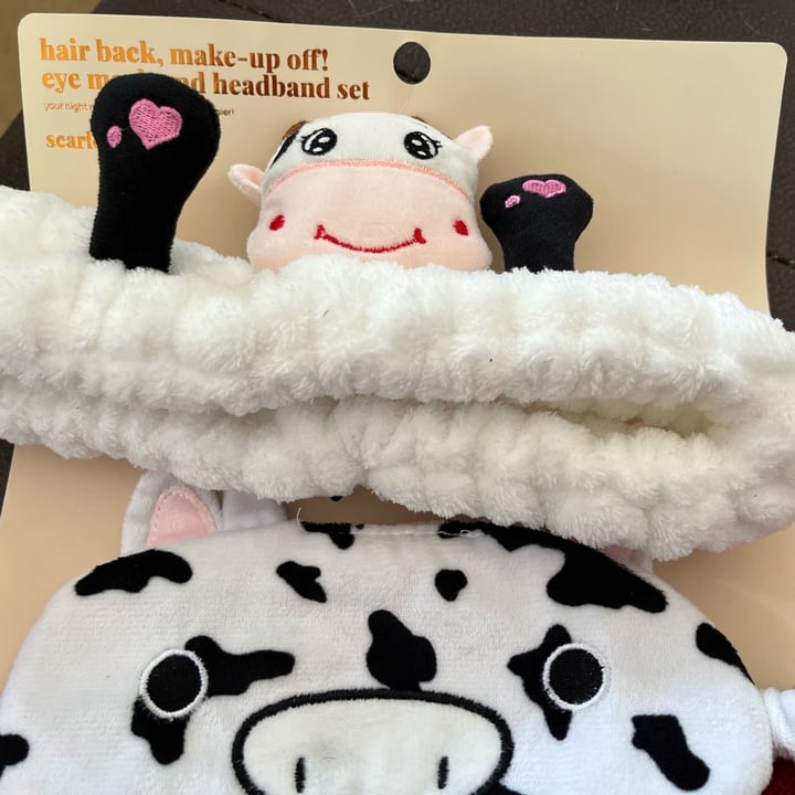 photo of Scarlet hill Eye Mask and Headband Set shared by @skyecomley on  31 Dec 2022 - review