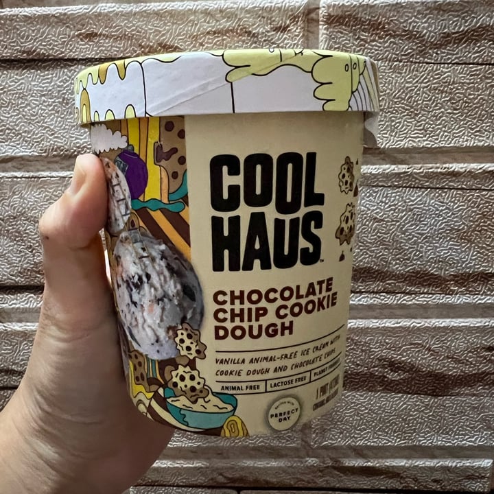 photo of COOL HAUS Chocolate Chip Cookie Dough Ice Cream shared by @erialc on  16 Feb 2023 - review