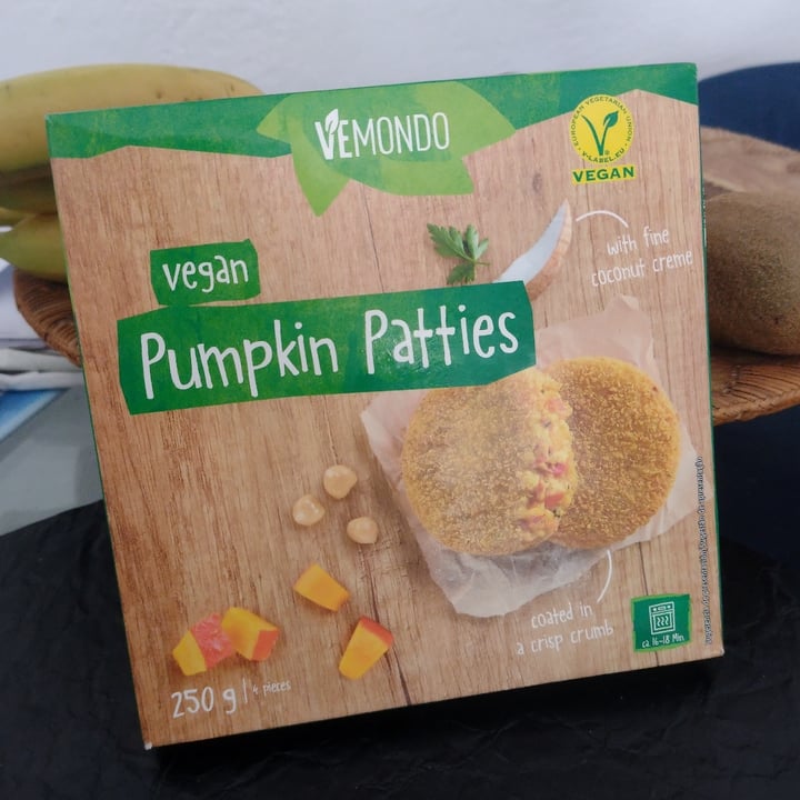 photo of Vemondo Vegan pumpkin patties shared by @brijow on  11 Aug 2023 - review