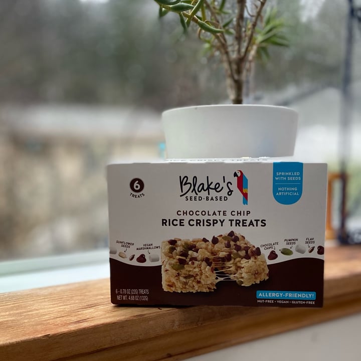 photo of Blake’s Seed-Based Chocolate chip rice crispy treat shared by @knorthway on  04 Jan 2023 - review