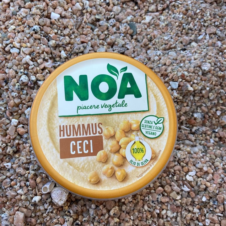 photo of Noa Hummus shared by @giuliatonelli83 on  03 Aug 2023 - review