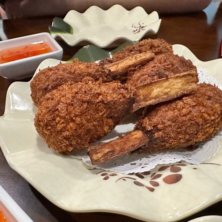 photo of Chen Vegetarian Sugar Cane Drumsticks shared by @colecut on  06 Mar 2023 - review