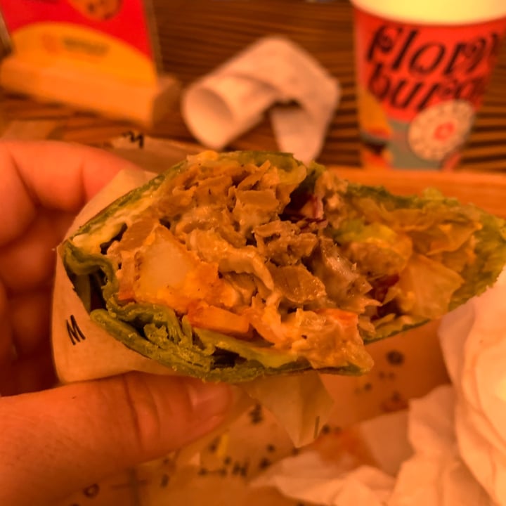 photo of Flower Burger Kebroll shared by @luisaf on  23 Jun 2023 - review