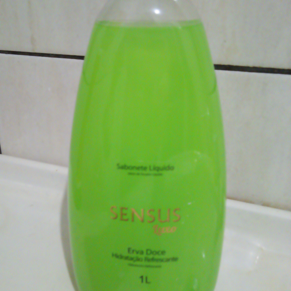 Sabonete líquido de erva-doce from Sensus - Vegan Product Reviews ...