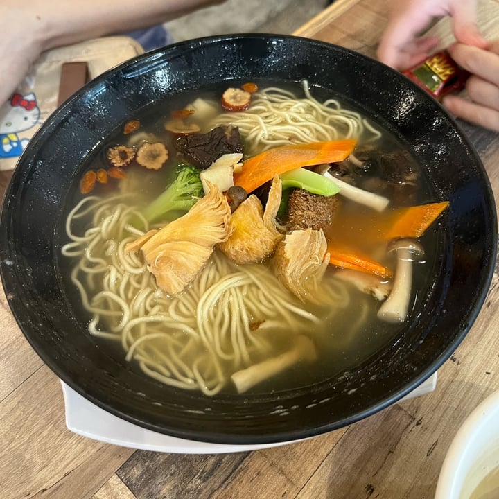 photo of Nature Cafe Herbal noodle soup shared by @soy-orbison on  02 May 2023 - review