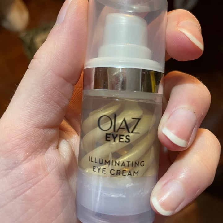 photo of Olaz illuminating eye cream shared by @romanheidi on  08 Jan 2023 - review