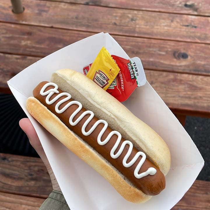 photo of CUTIEE BUYS Phatt Dawgs Field Roast Dog shared by @laura13vz on  17 Mar 2023 - review