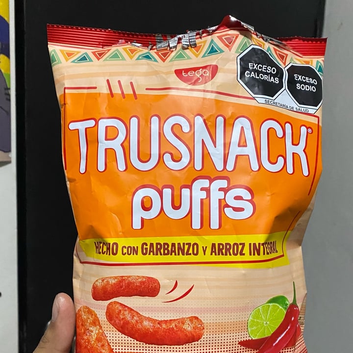 photo of Trusnack Trusnack puffs Chile y limón shared by @licona42 on  03 May 2023 - review