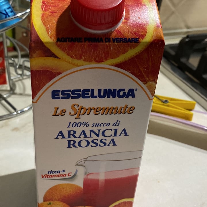 photo of  Esselunga Le Spremute - 100% succo di arancia rossa shared by @goldy23 on  20 Mar 2023 - review
