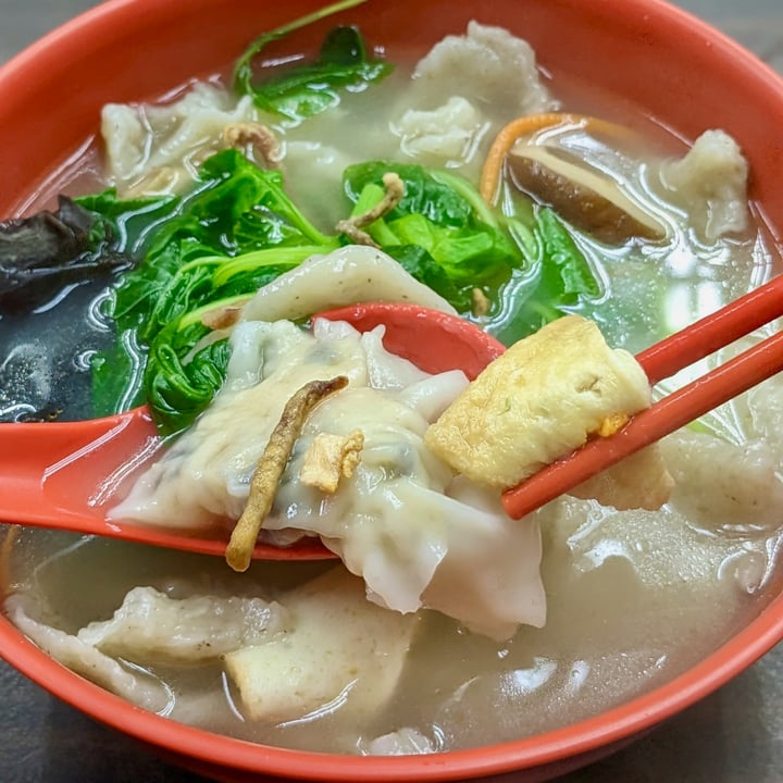 photo of Tian Yuan Healthy Vegetarian Food Paradise Mee Hoon Kway shared by @xinru-t on  20 Mar 2023 - review