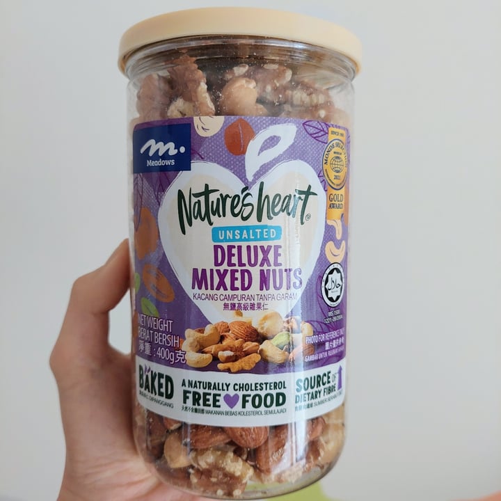 photo of Meadows Unsalted deluxe mixed nuts shared by @windgal on  28 Dec 2022 - review