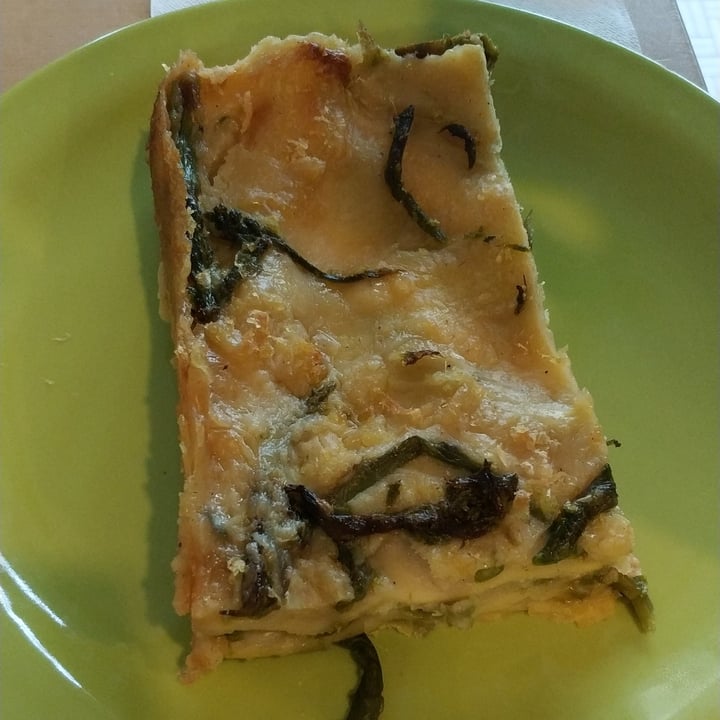 photo of La Vegana Lasagna agli asparagi shared by @benedettatinti on  29 Apr 2023 - review