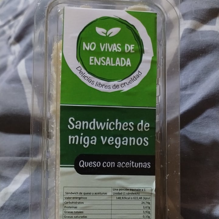 photo of No Vivas de Ensalada Sandwich de aceituna y queso shared by @felixthephoenix on  18 Apr 2023 - review