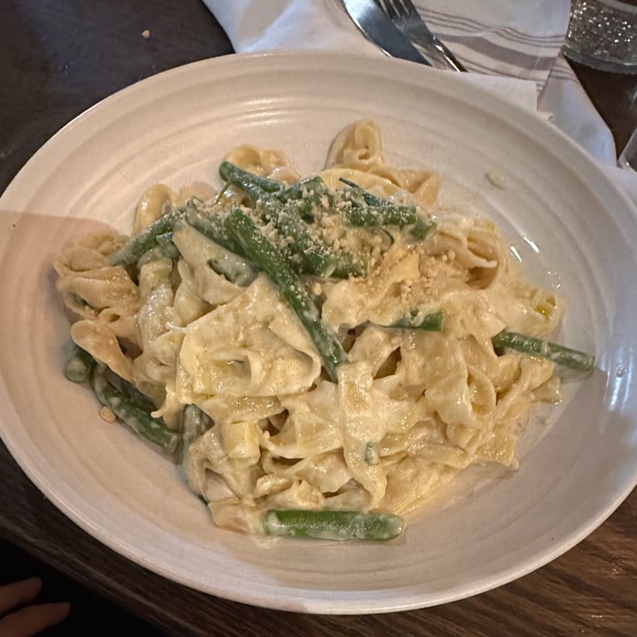 photo of Plant City fettucine alfredo shared by @sedrew1 on  19 May 2023 - review