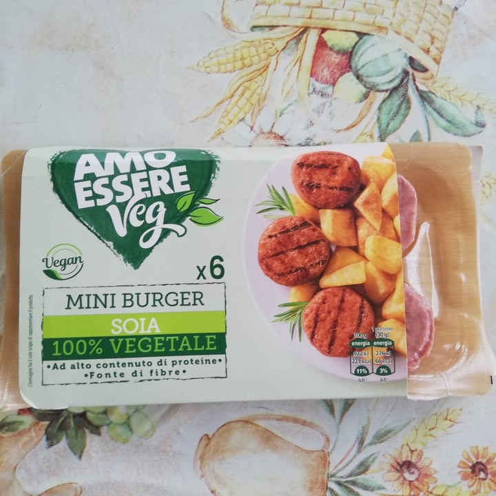 photo of Amo Essere Veg mini burger shared by @claudia68 on  30 Jul 2023 - review