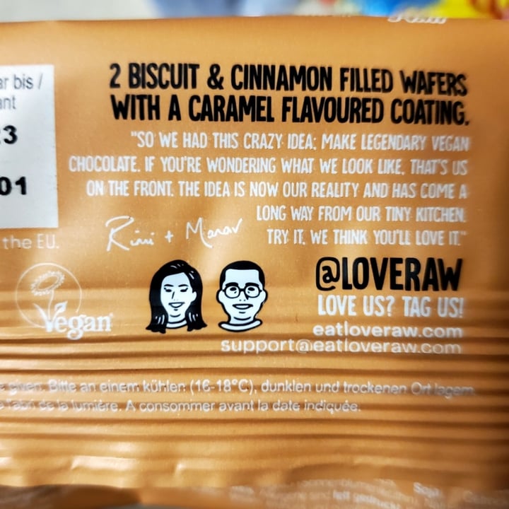 photo of LoveRaw Caramelised Biscuit Cream Wafer Bar shared by @whatacuriousnotion on  01 Apr 2023 - review