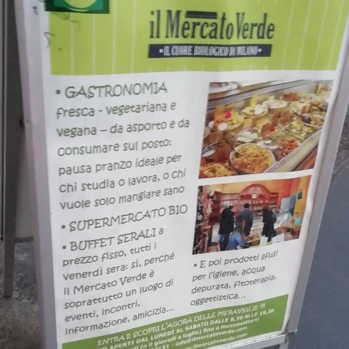 photo of Il Mercato Verde Tofu con funghi shiitake  verdure shared by @miocillo0 on  01 Mar 2023 - review