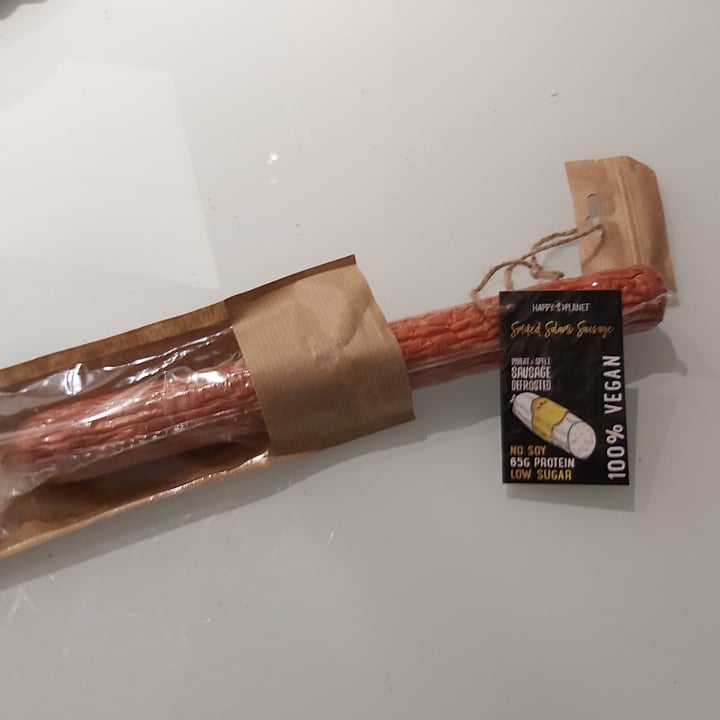 photo of Happy V Planet Vegan Hardwood Smoked Salami shared by @michelabianchi on  12 Feb 2023 - review