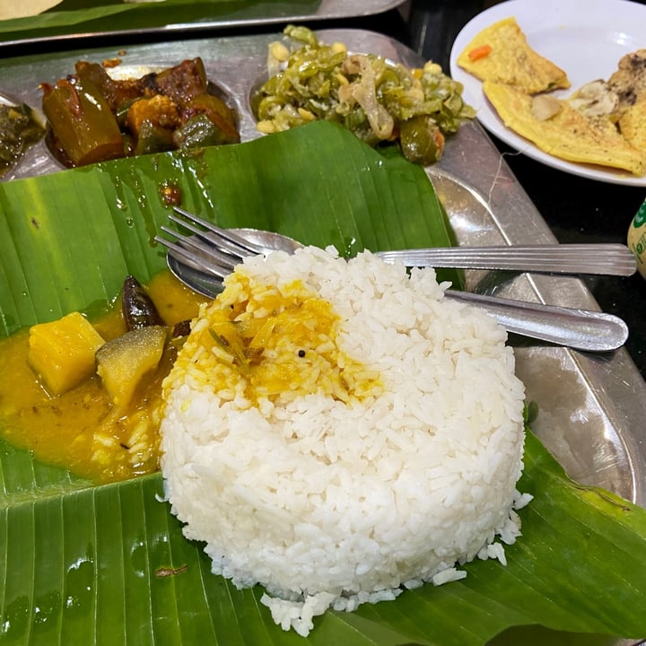 photo of Restoran Chat Masala Banana Leaf Rice Set shared by @dafnelately on  21 Mar 2023 - review