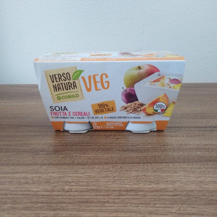 photo of Verso Natura Conad Veg Yogurt Soia Frutta e Cereali shared by @francescovegan on  07 Apr 2023 - review