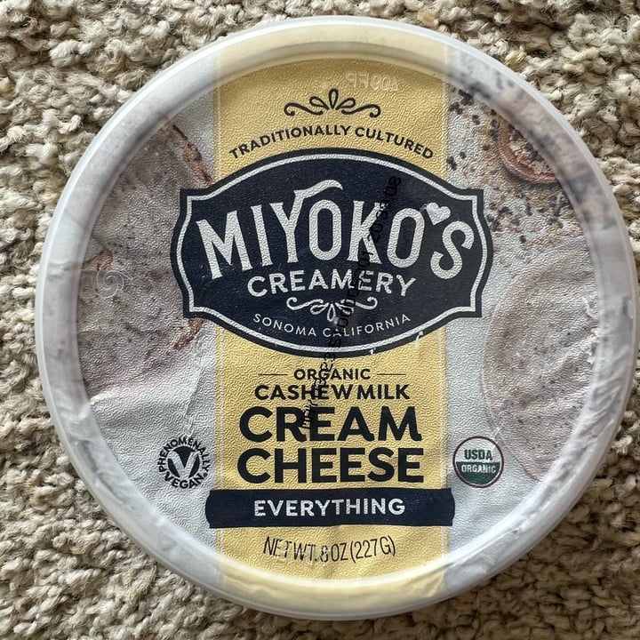 photo of Miyoko's Creamery Cashew Milk Cream Cheese: Everything shared by @wmoon on  11 Feb 2023 - review