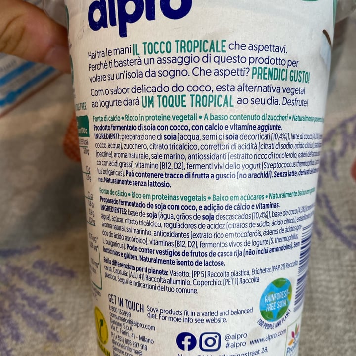 photo of Alpro Alpro Natural con Cocco shared by @veganfuorisede on  25 Mar 2023 - review