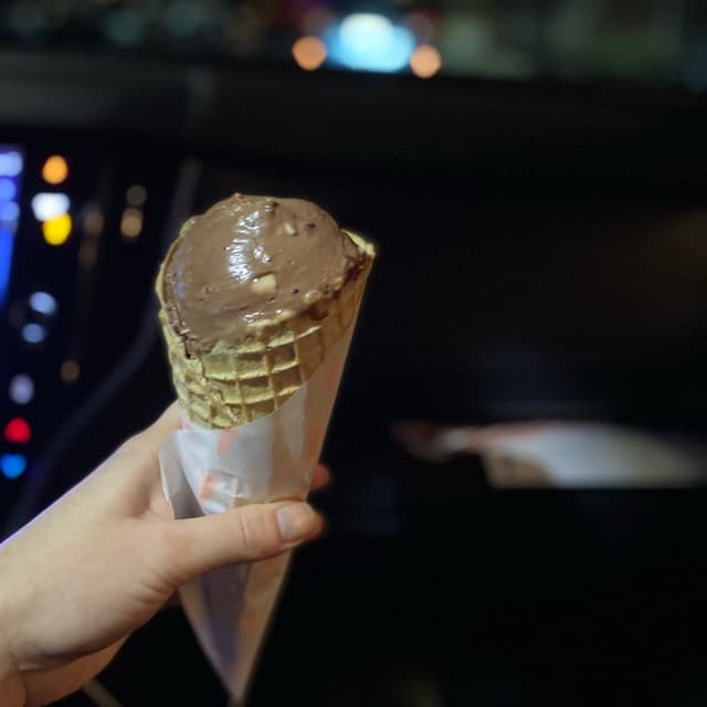 Photo of the dish “Peppermint Patty Crunch”