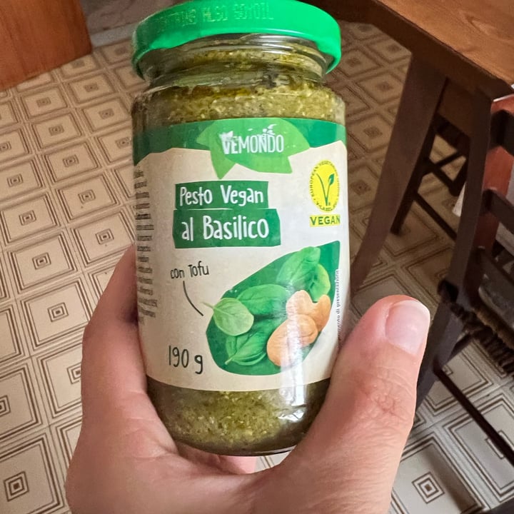 photo of Vemondo Pesto Al Basilico shared by @malloria89 on  08 Mar 2023 - review