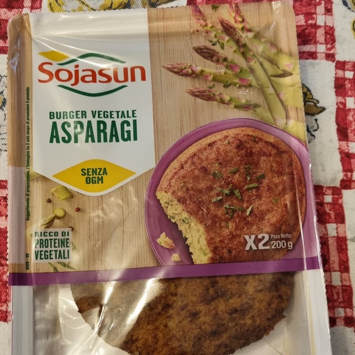 photo of Sojasun Burger asparagi shared by @chiara7321 on  01 May 2023 - review