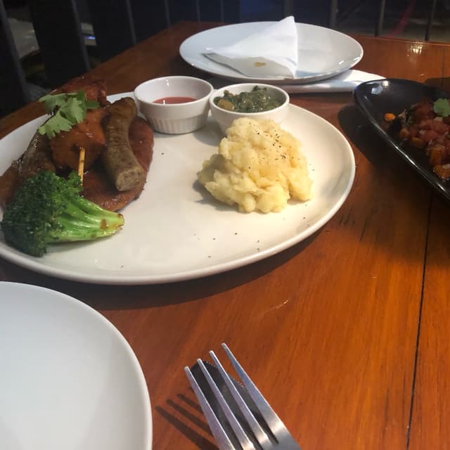 Photo of the dish “Sausage, Ribs and Kebab Dinner Dish”
