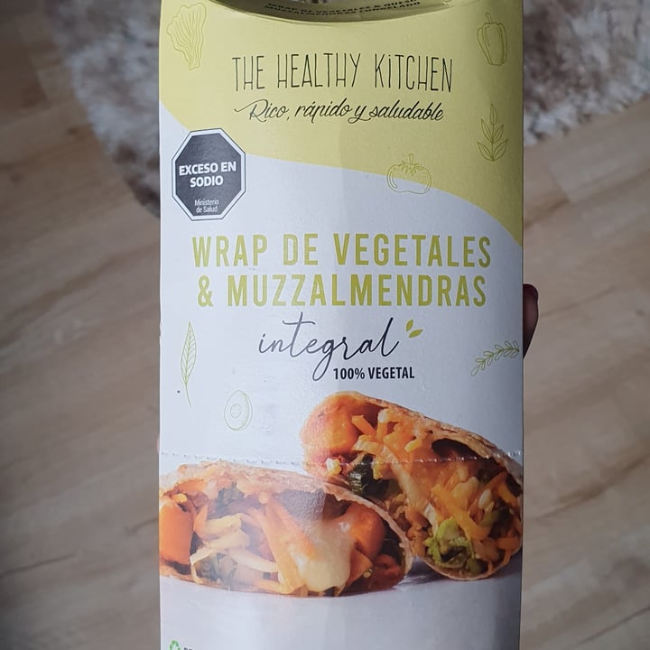 photo of The Healthy Kitchen Wrap de vegetales y muzzalmendras shared by @amoronada on  08 Jun 2023 - review